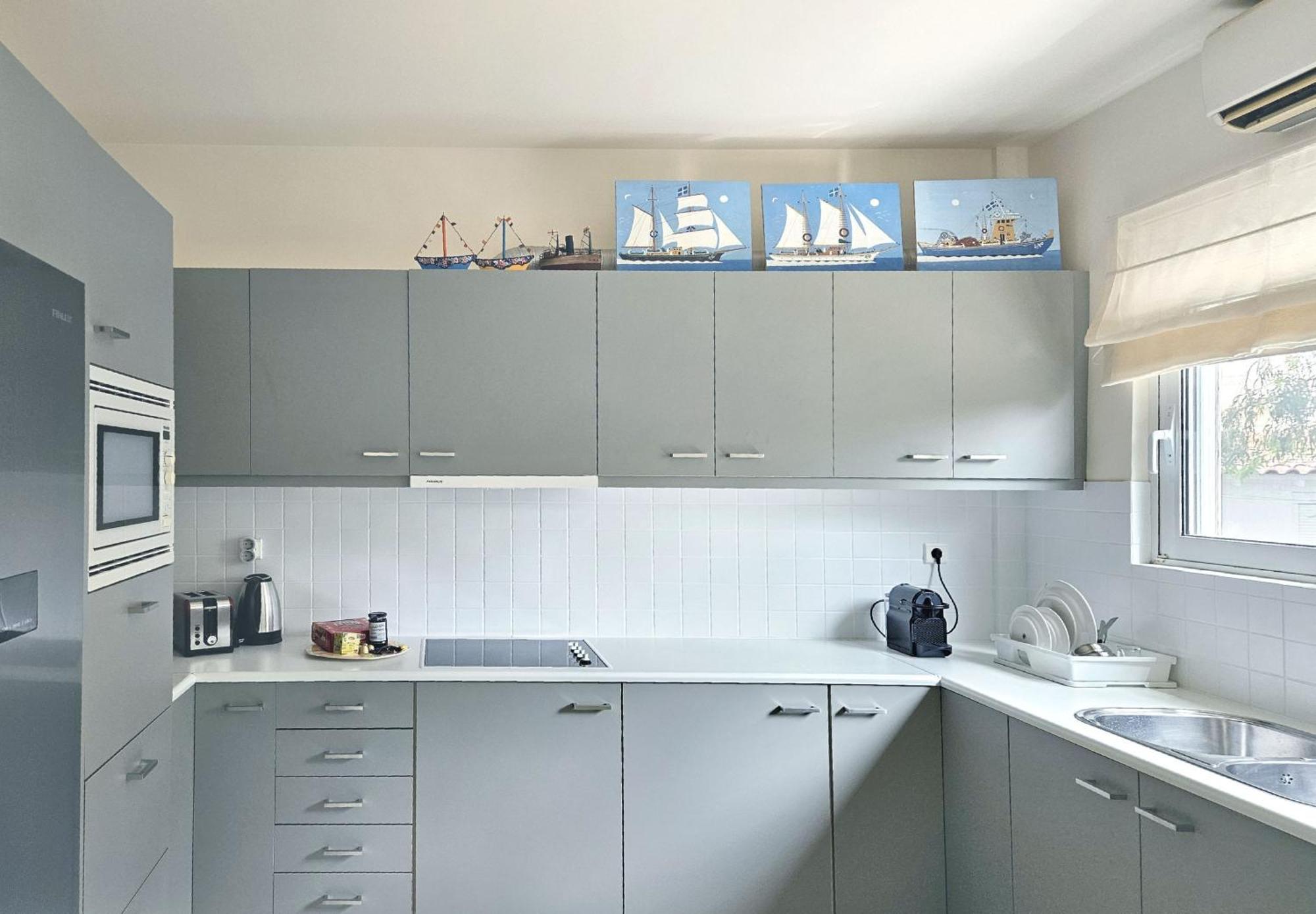 Lagonisi Beach House Kalivia Thorikou Room photo